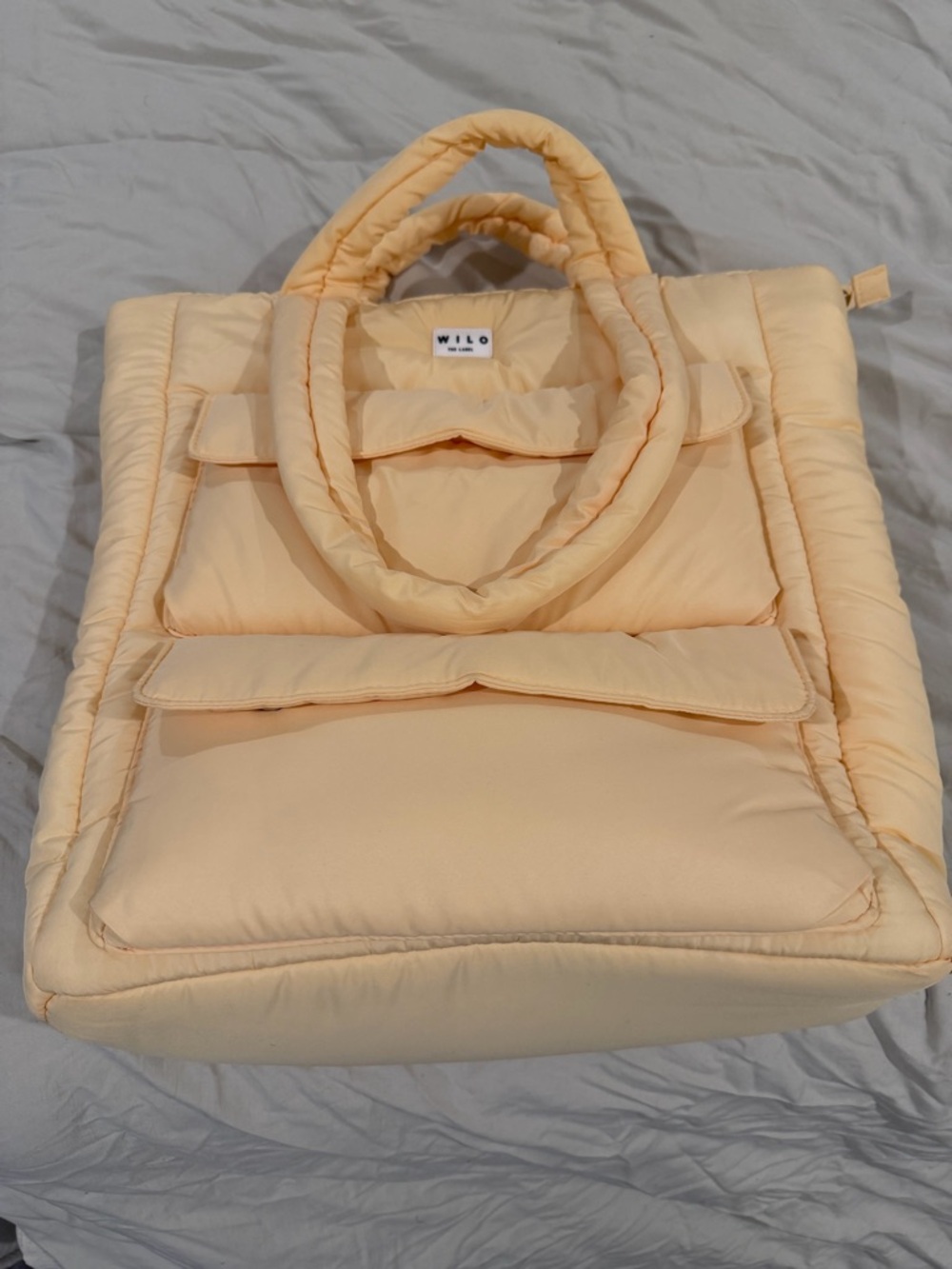 Wilo the Label Tote Bag (Yellow) - Picture 2 of 8